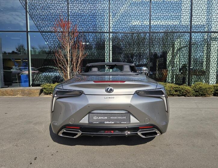 Lexus LC 500 12
