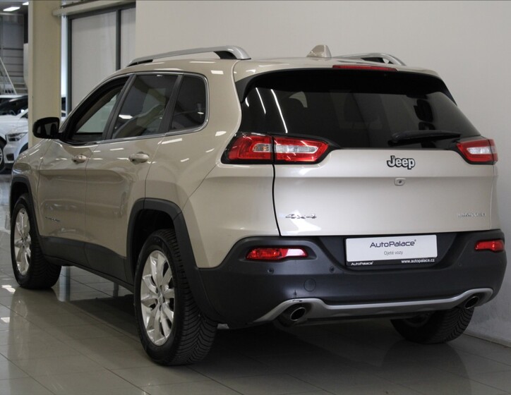 Jeep Cherokee 3