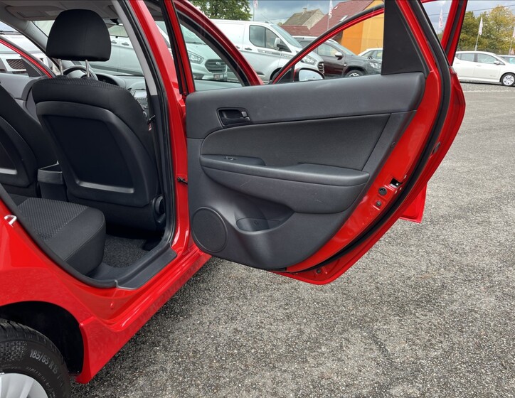 Hyundai i30 49