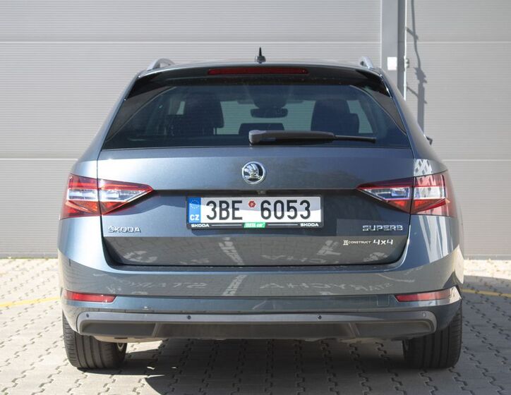 Škoda Superb 6