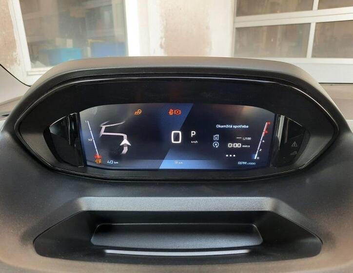 Peugeot Rifter 18