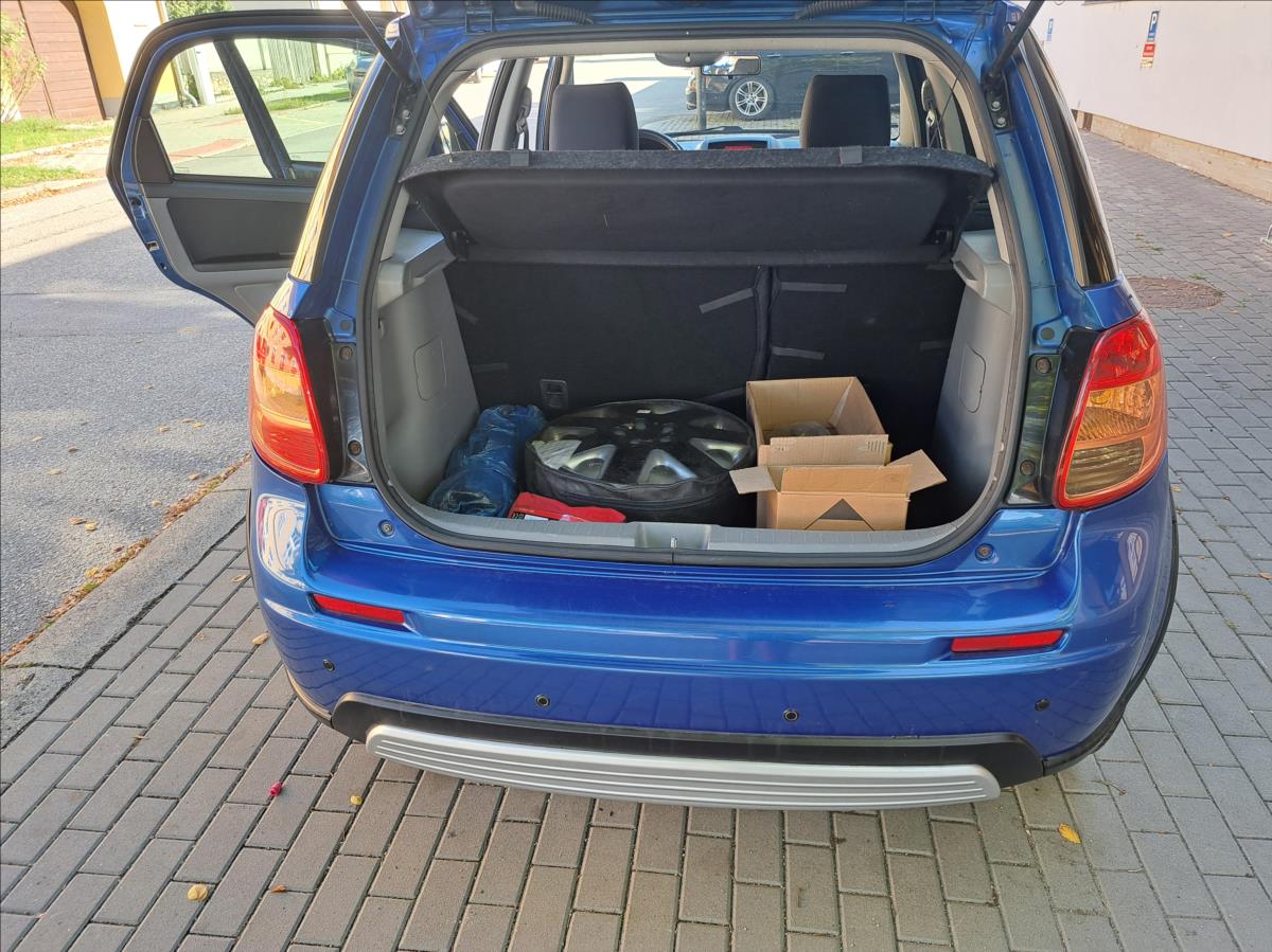 Suzuki SX4