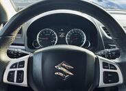 Suzuki Swift 13