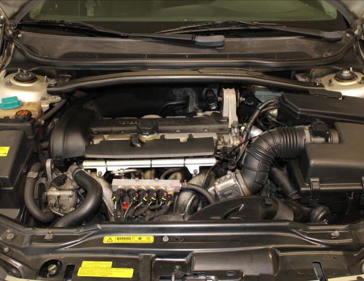 Volvo V70 5