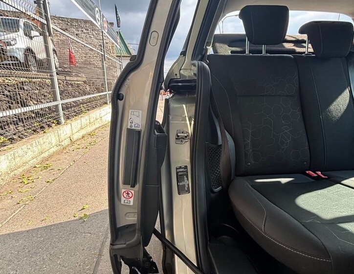 Ford B-MAX 43