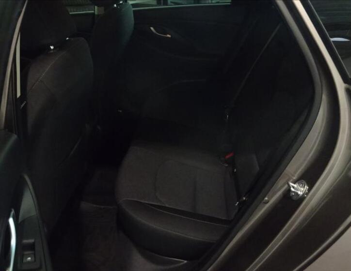 Hyundai i30 8