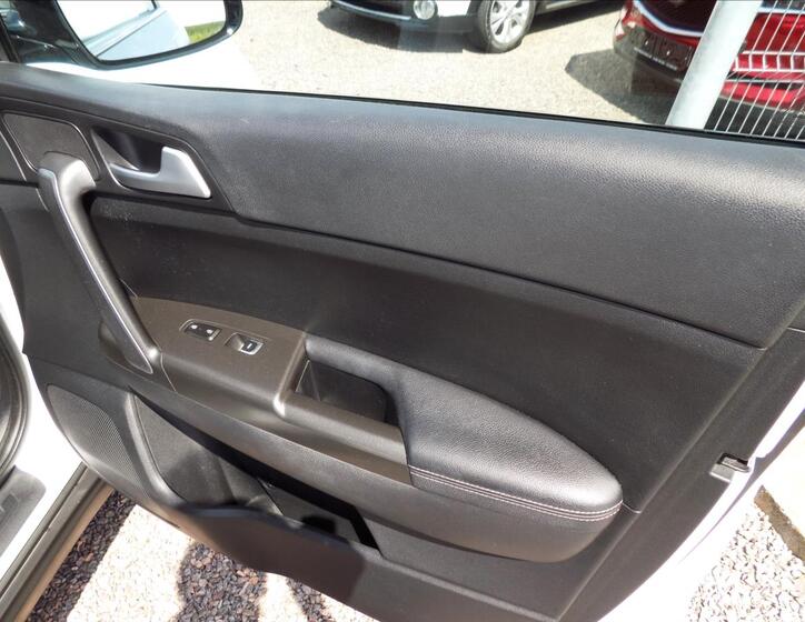 KIA Sportage 24
