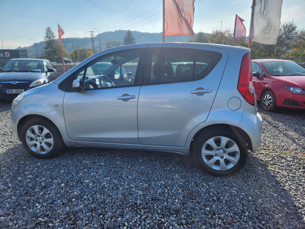 Opel Agila