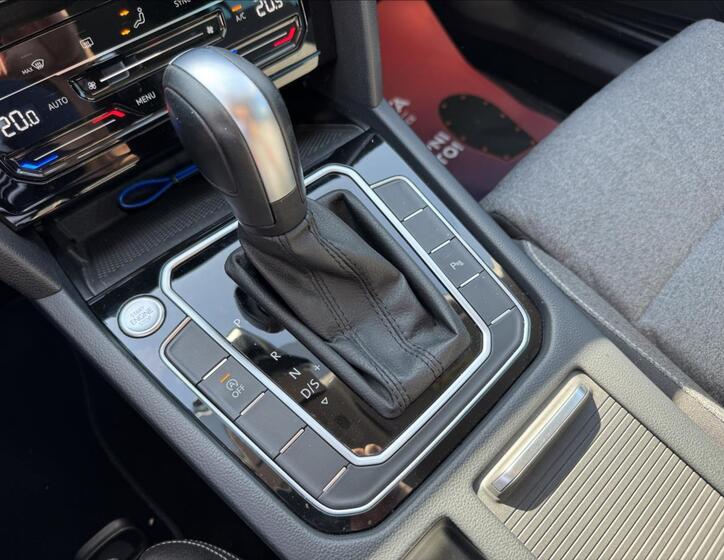 Volkswagen Passat 23