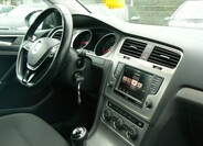 Volkswagen Golf 16