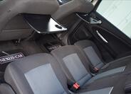 Ford Galaxy 19