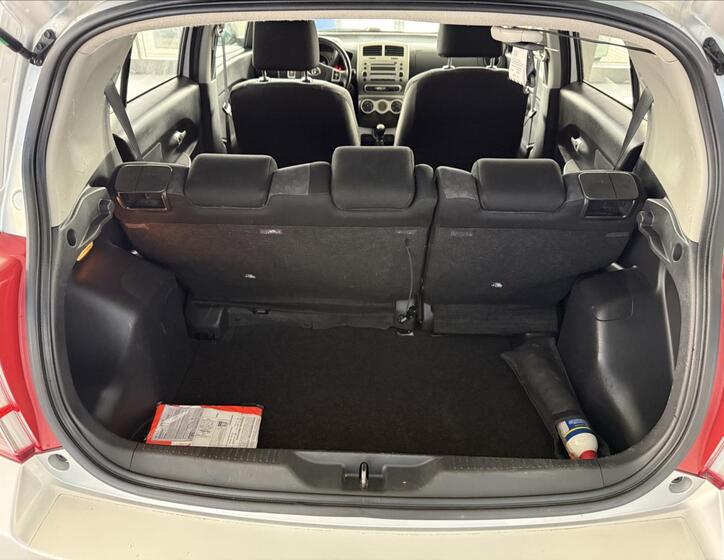 Toyota Urban Cruiser 20