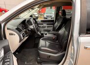Chrysler Grand Voyager 14