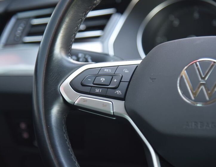 Volkswagen Passat 28