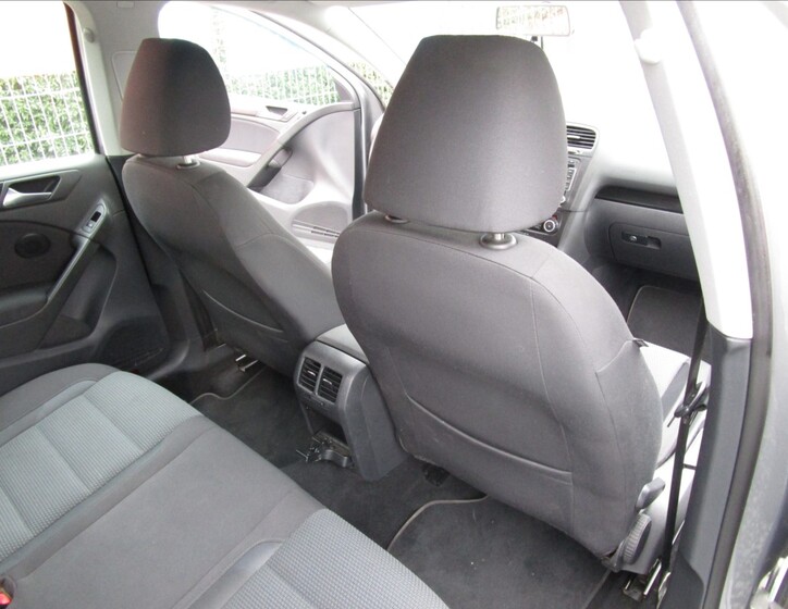 Volkswagen Golf 20