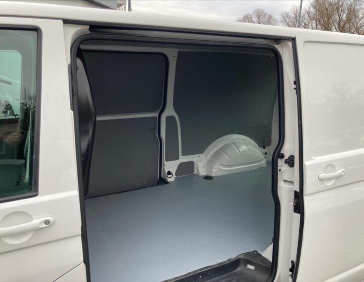 Volkswagen Transporter 4
