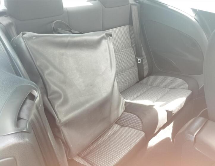 Volkswagen EOS 9