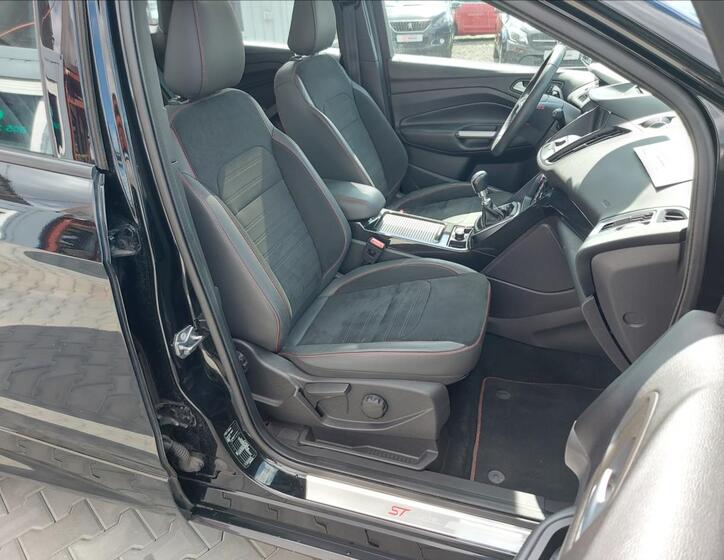 Ford Kuga 21