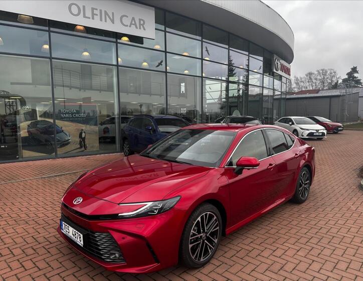 Toyota Camry 1