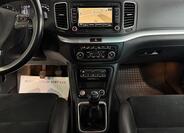 Volkswagen Sharan 24