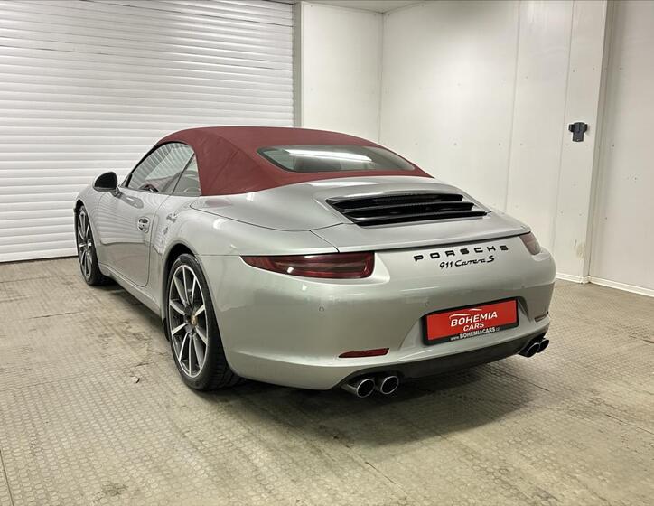 Porsche 911 7