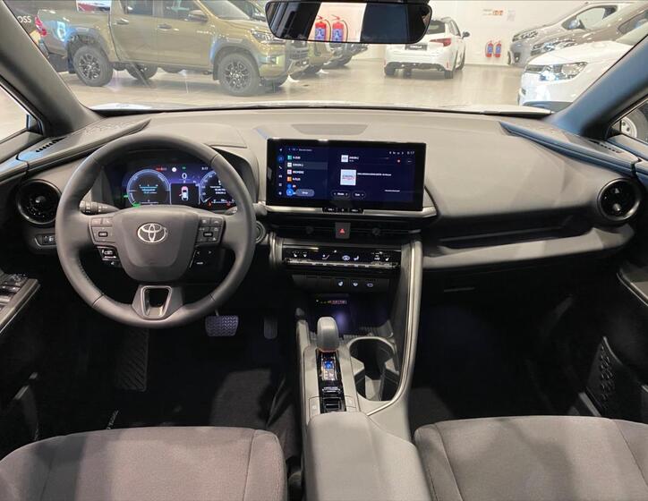 Toyota C-HR 13