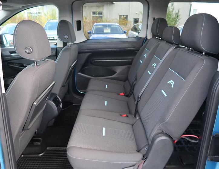 Ford Tourneo Connect 17
