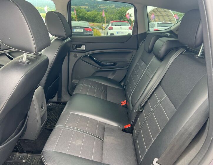 Ford Kuga 11
