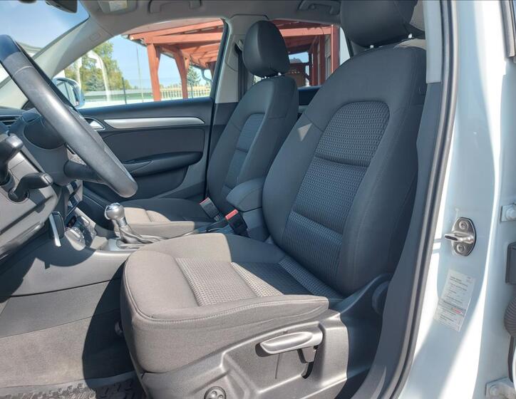 Audi Q3 22