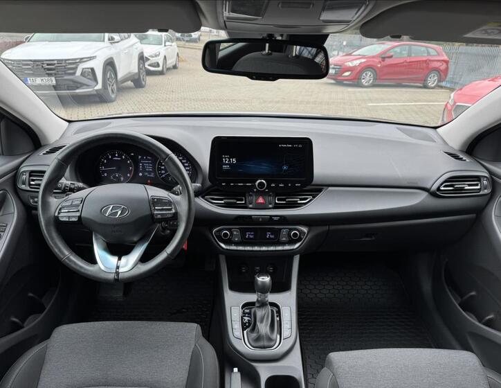 Hyundai i30 11