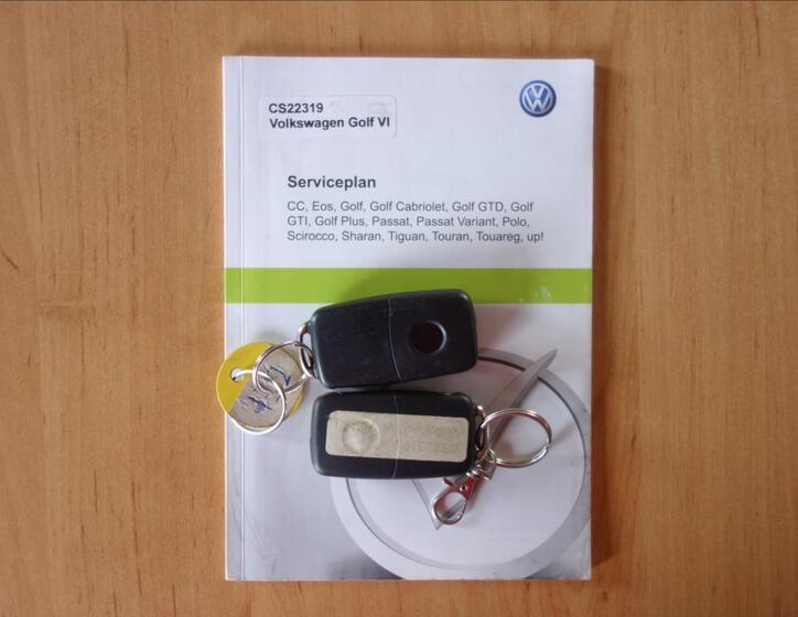 Volkswagen Golf 35