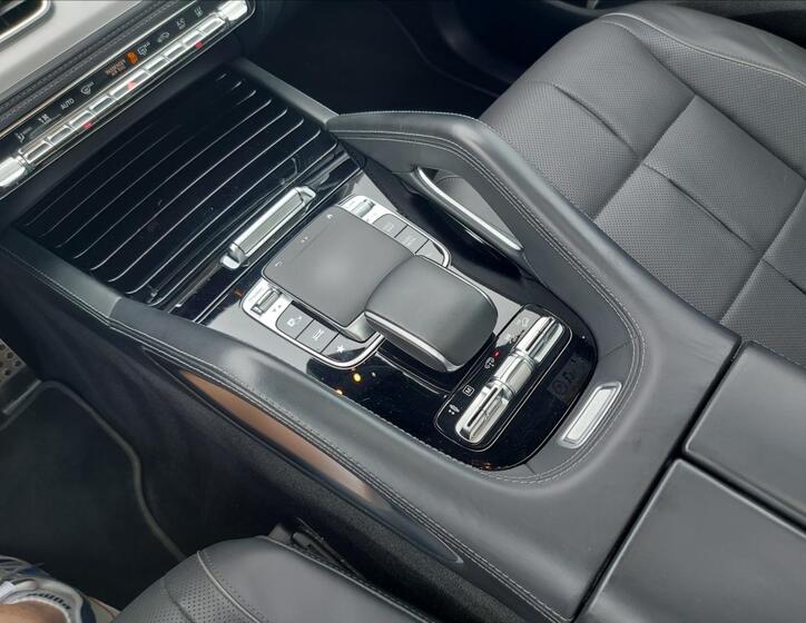 Mercedes-Benz GLS 37