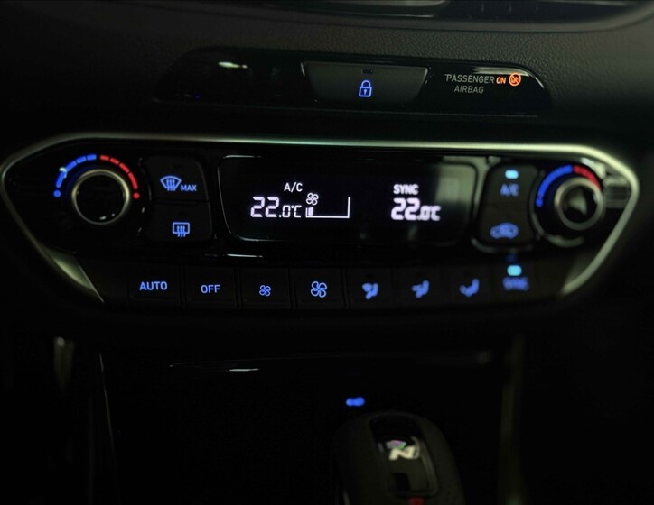 Hyundai i30 12