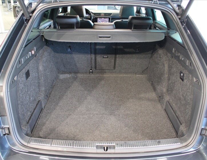 Škoda Superb 33