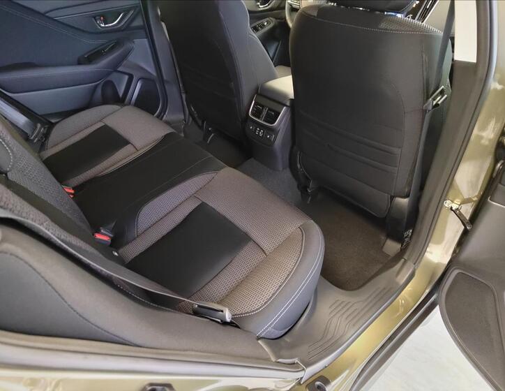 Subaru Outback 12