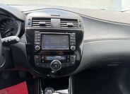 Nissan Pulsar 11