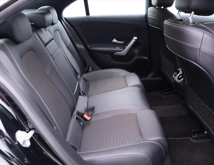 Mercedes-Benz CLA 14