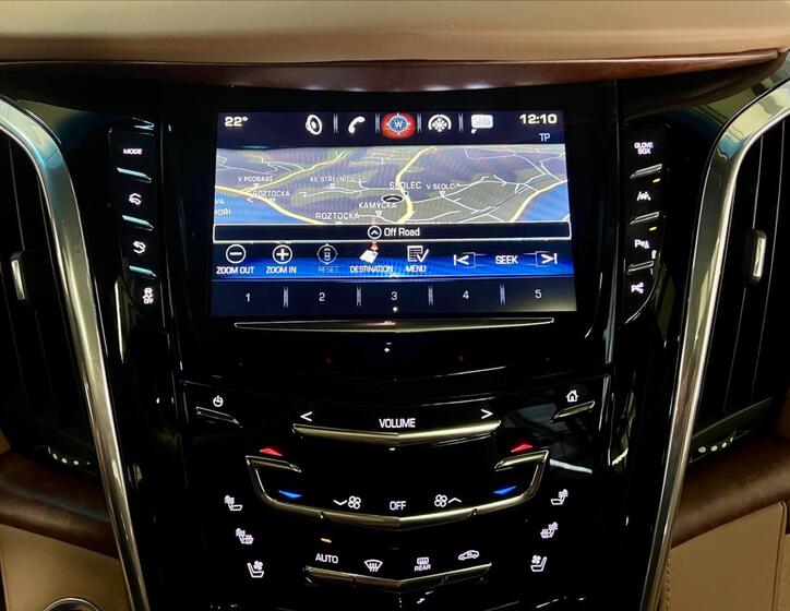 Cadillac Escalade 15