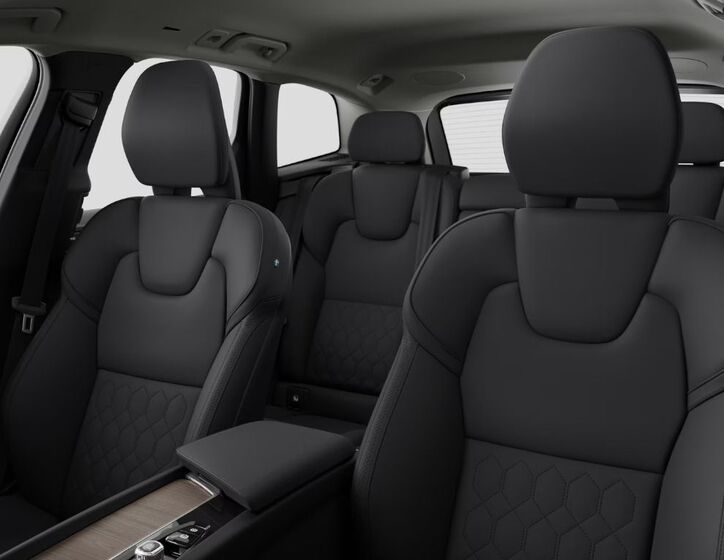 Volvo XC60 11
