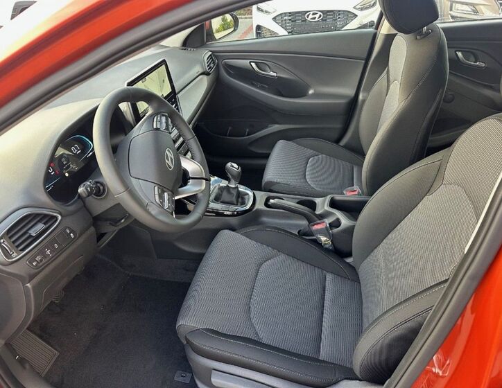 Hyundai i30 8