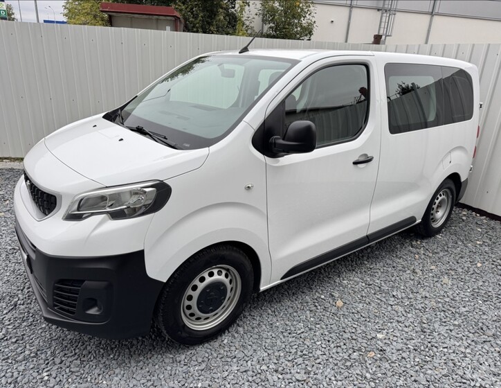 Peugeot Expert 5