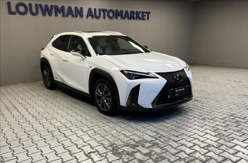 Lexus UX 250h