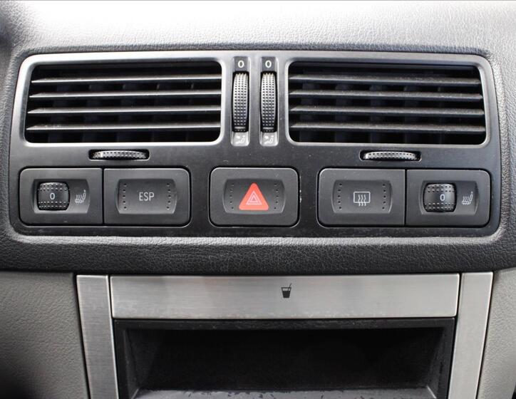 Volkswagen Bora 17
