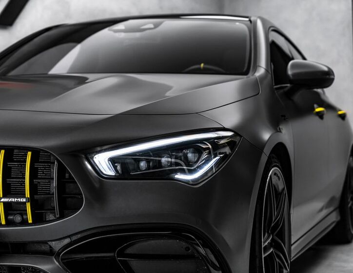 Mercedes-Benz CLA 8