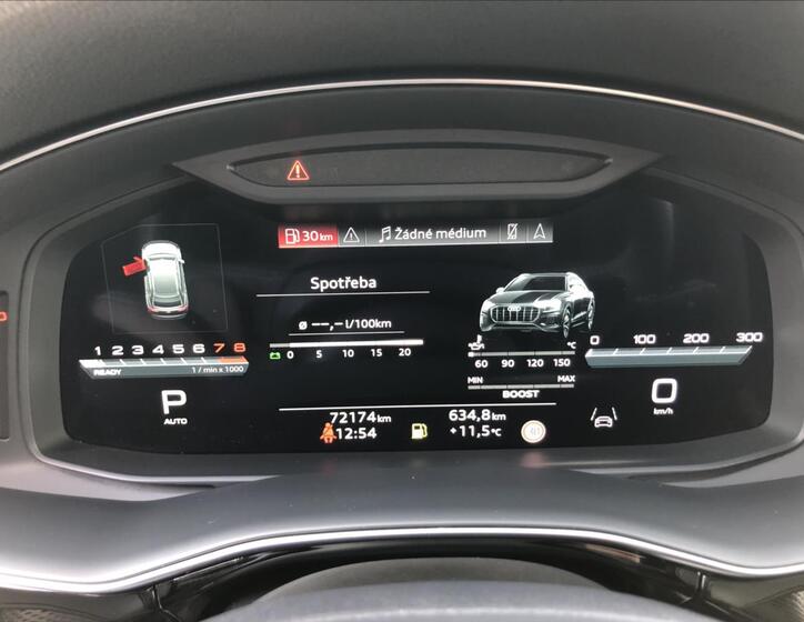 Audi SQ8 19