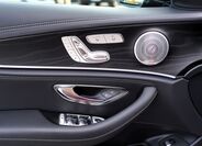 Mercedes-Benz Třídy E 19