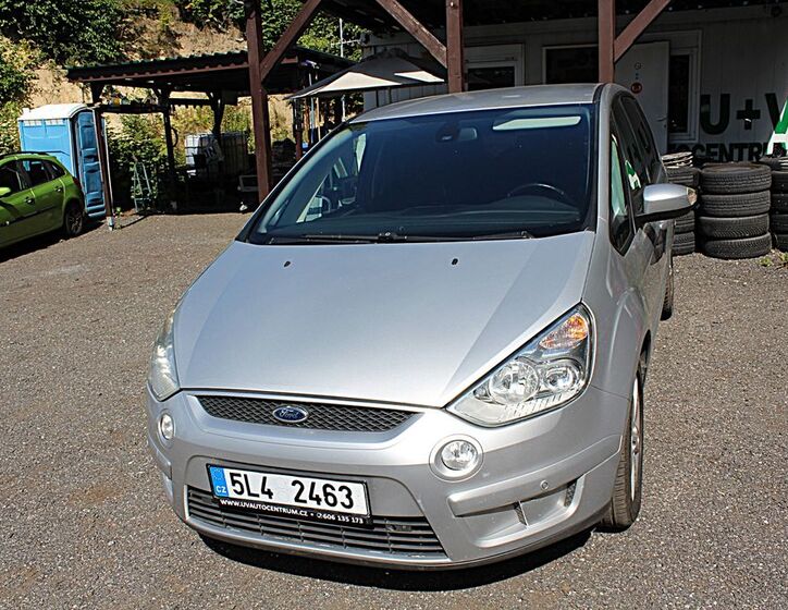 Ford S-MAX 1