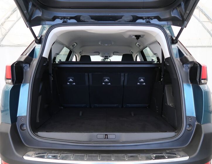 Peugeot 5008 12