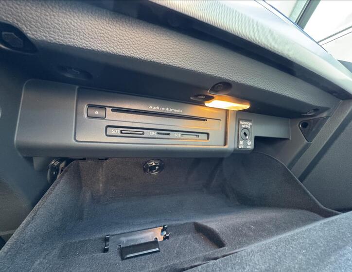 Audi A4 42