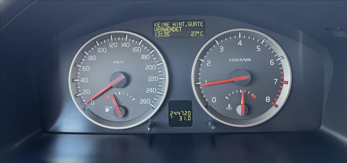 Volvo V50